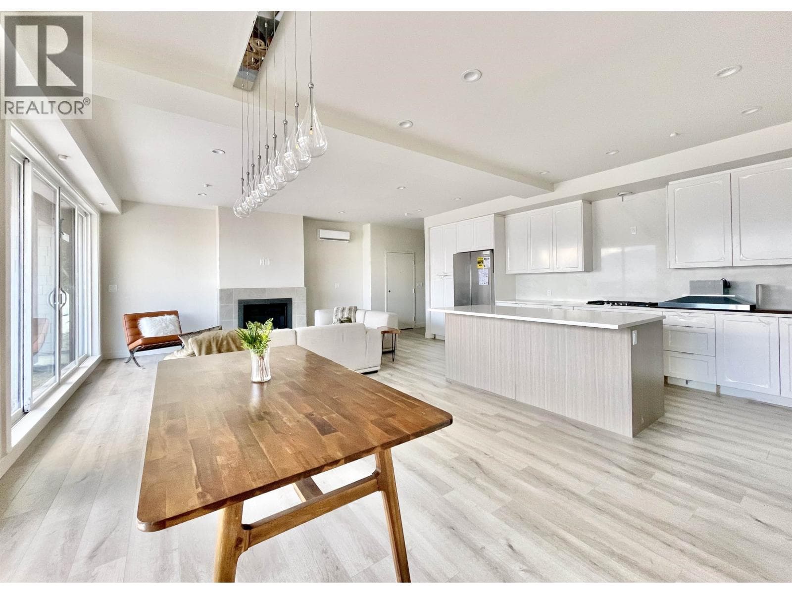 10102 468 EAGLECREST DRIVE, Greater Vancouver — photo 4