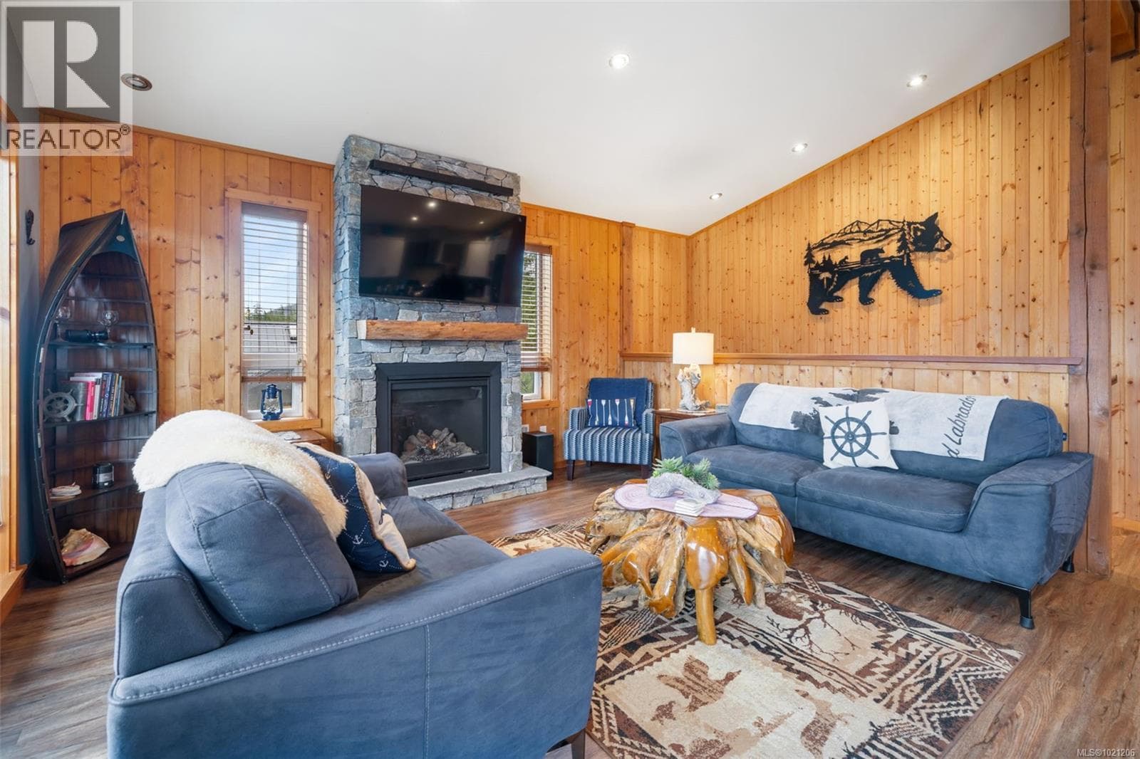 221 6596 Baird Rd, Vancouver Island — photo 3