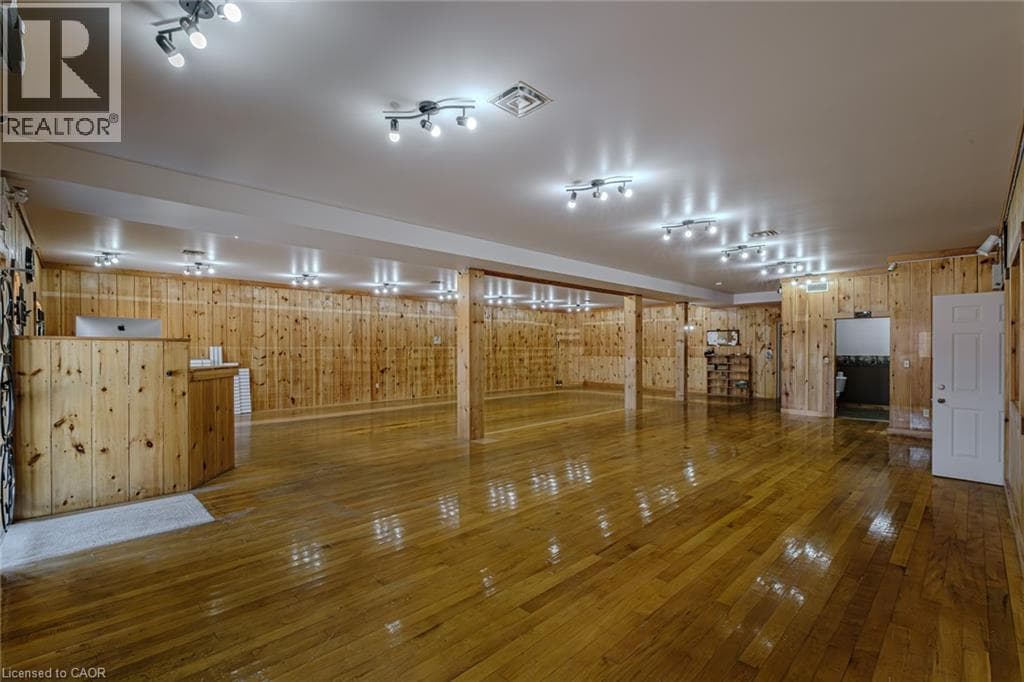 316 QUEENSWAY WEST — photo 4