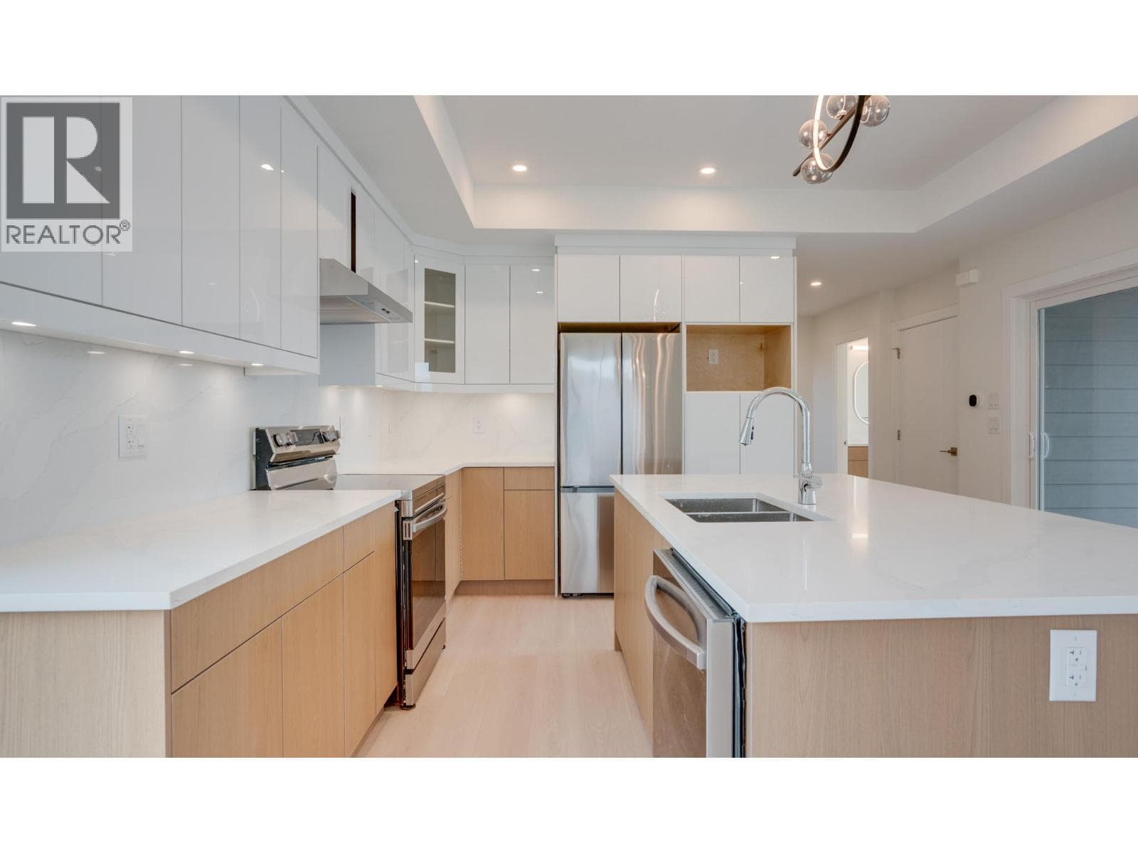 5705 Heritage Drive Unit# 18 — photo 5