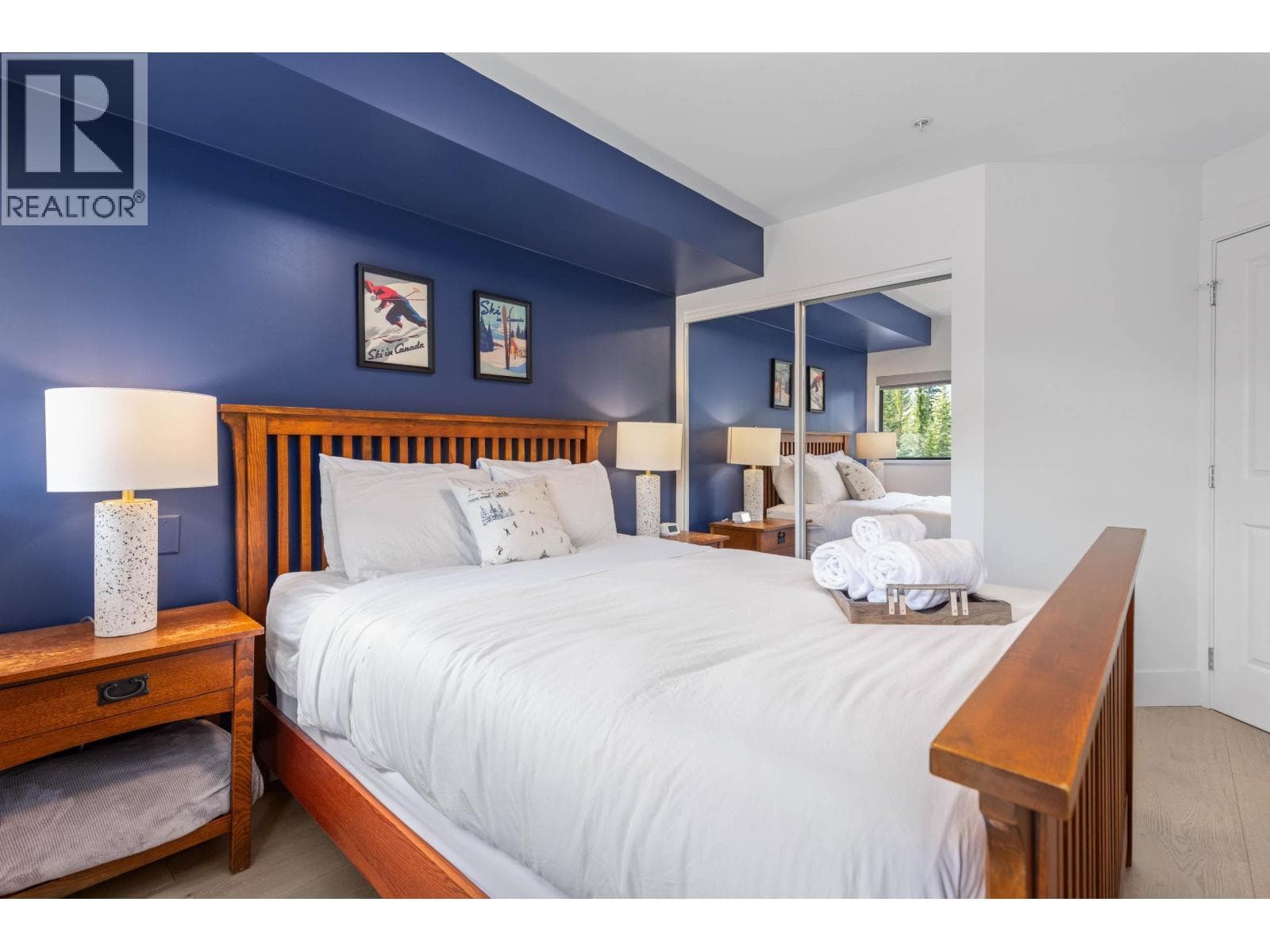 210 8080 NICKLAUS NORTH BOULEVARD, Greater Vancouver — photo 2