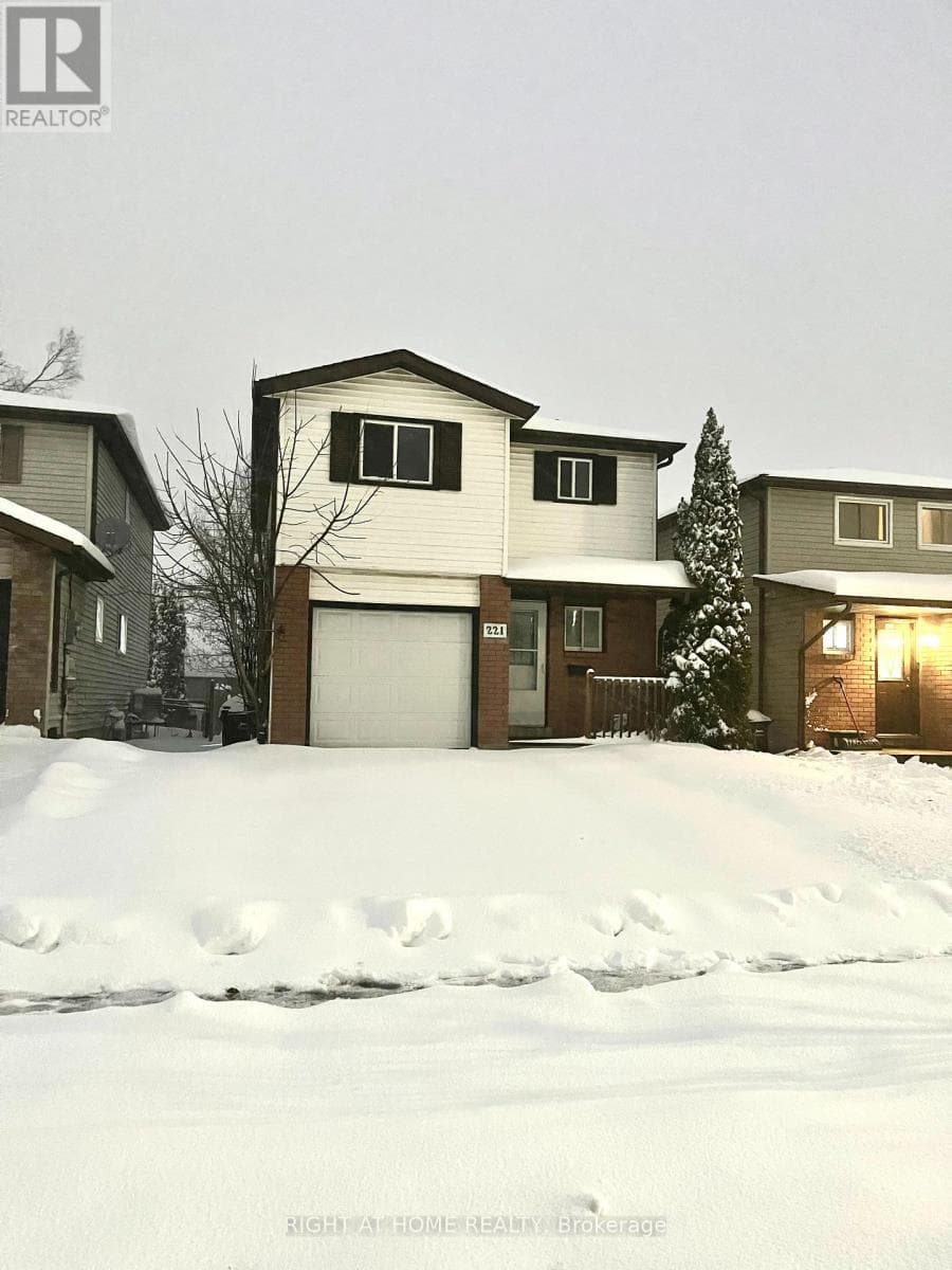 221 HICKLING TRAIL in 