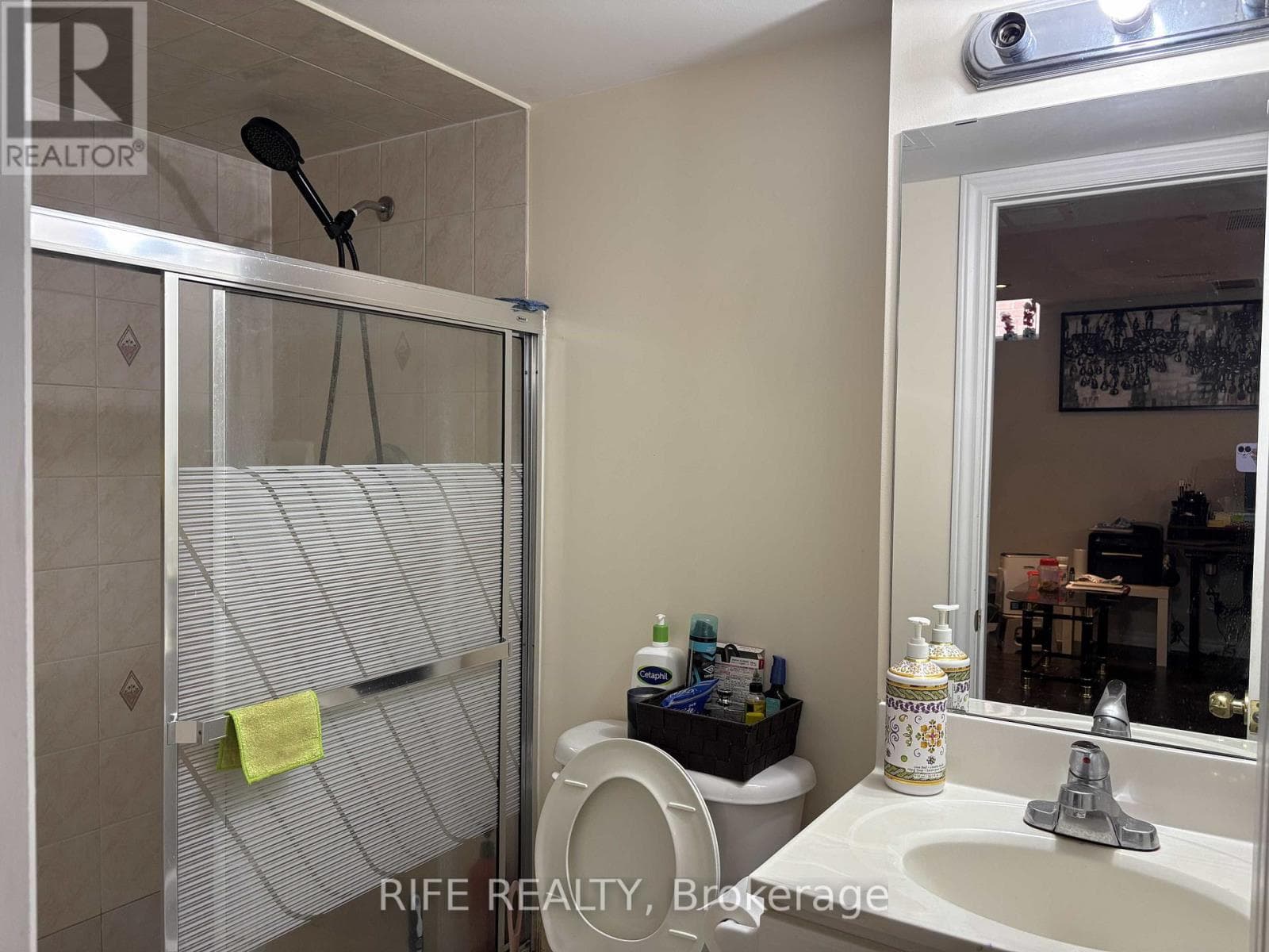 LOWER UNIT - 21 BOXHILL ROAD, Toronto — photo 5
