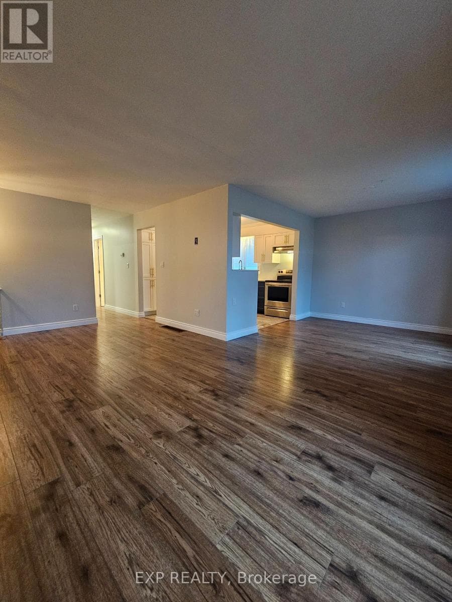 626 LAURIER BOULEVARD, Rideau St.Lawrence — photo 4