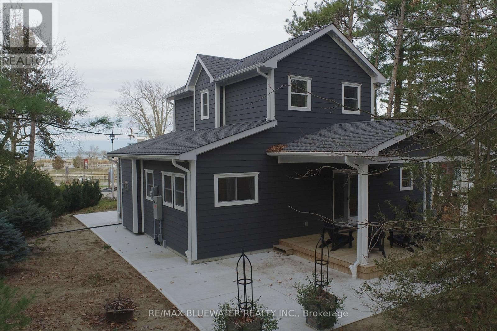 82 RIVER ROAD — photo 2