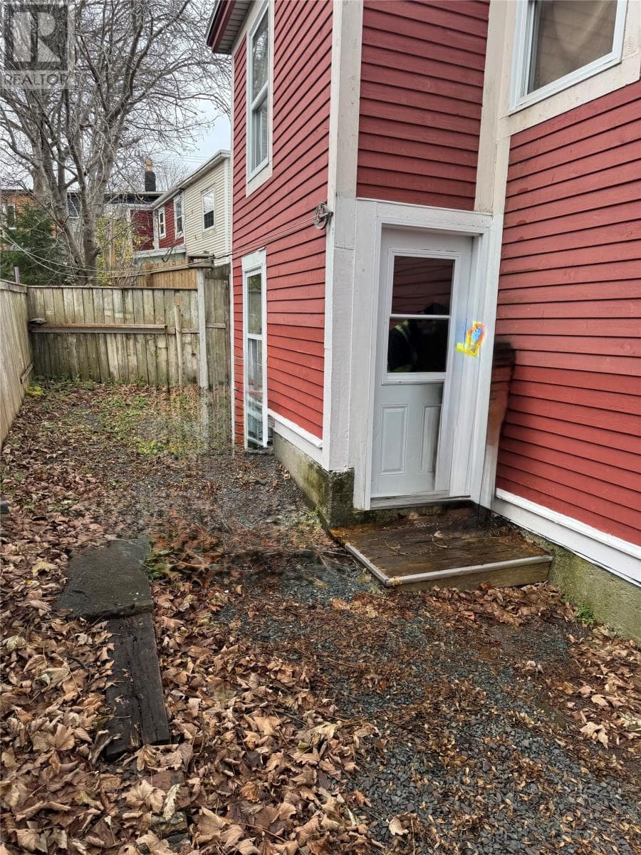 19-21 Hayward Avenue — photo 3