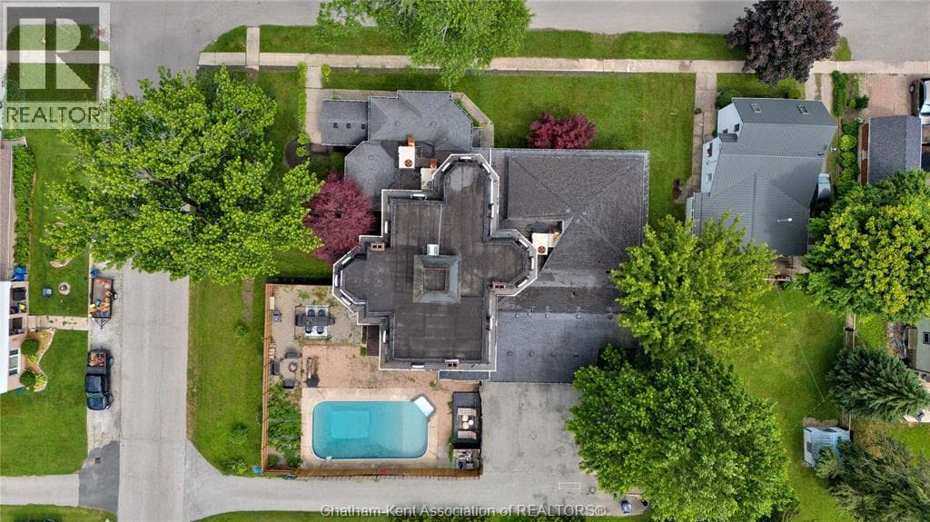 620 CROSS STREET, Chatham Kent — photo 3