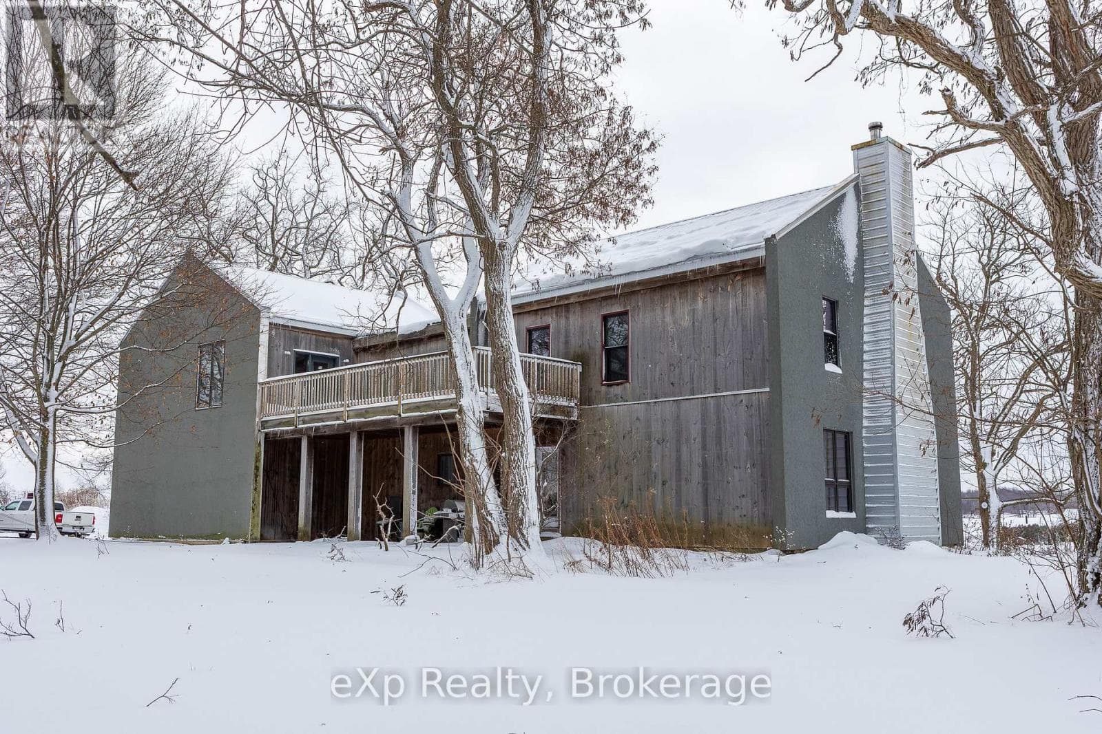 136709 GREY ROAD 12 — photo 3