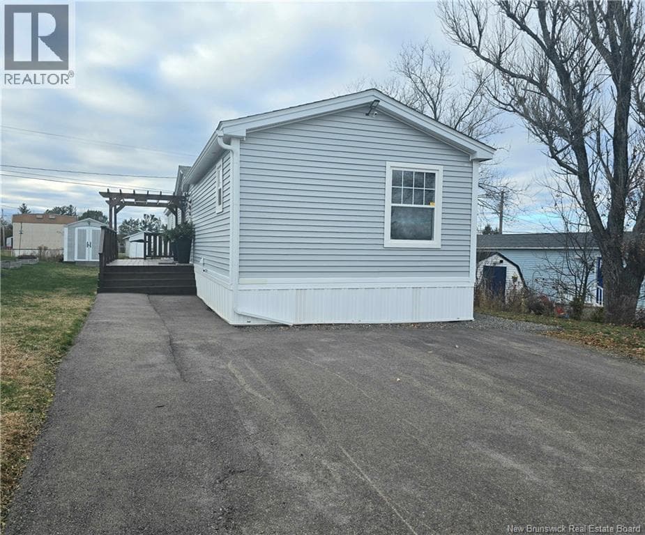 34 TULIP DRIVE, New Brunswick — photo 3
