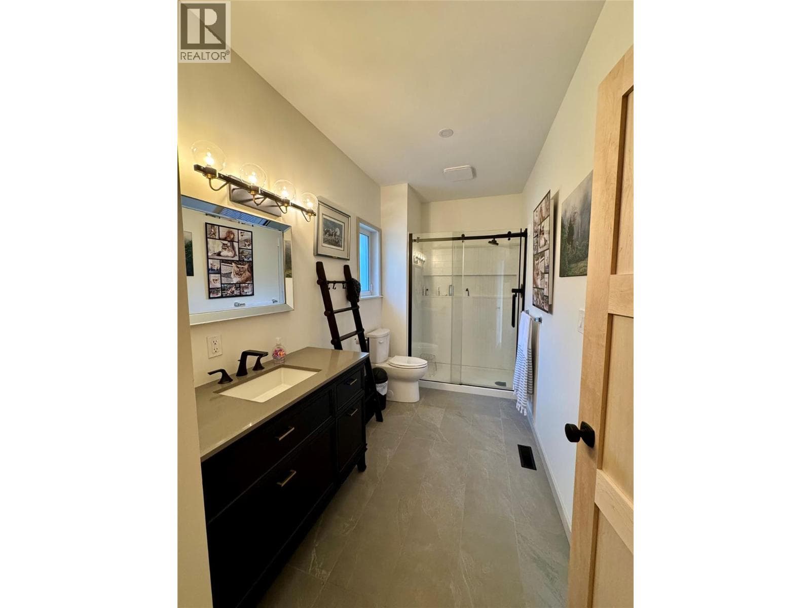 4465 SQUILAX-ANGLEMONT ROAD, Interior REALTORS® — photo 5