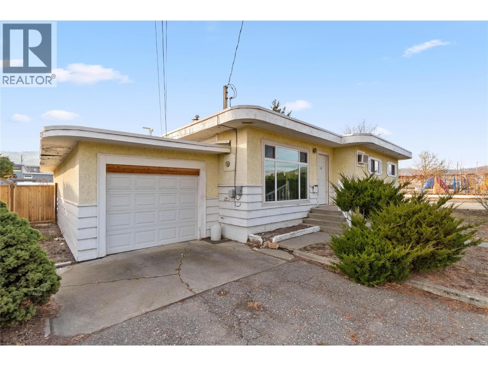 417 MULBERRY AVENUE — photo 2
