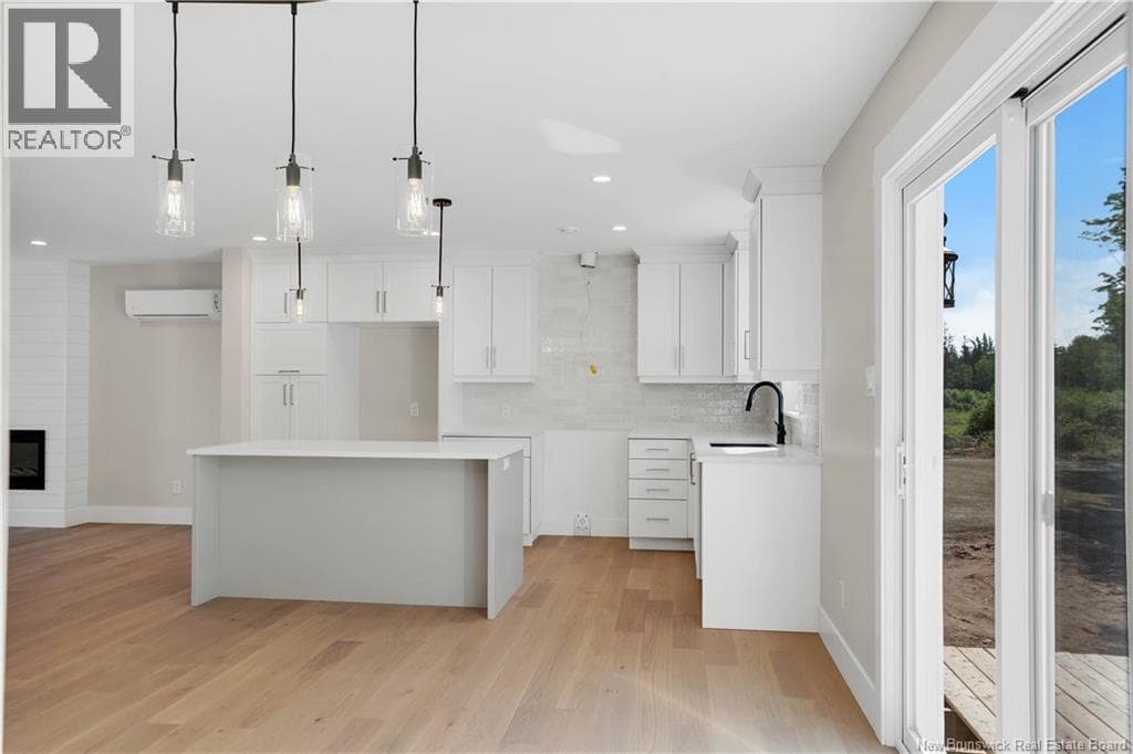 66 ROBERT STREET — photo 5