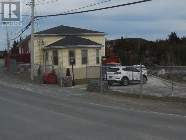 232-238 Main Highway — photo 3