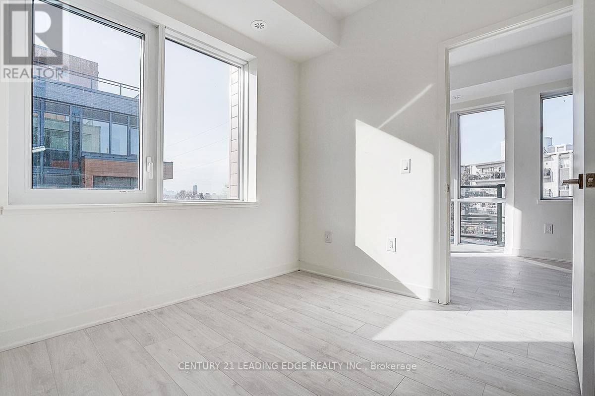 144 - 69 CURLEW DRIVE, Toronto — photo 2