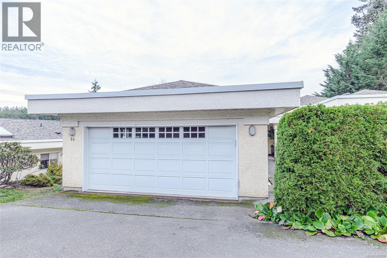 35 258 Lower Ganges Rd, Victoria — photo 2
