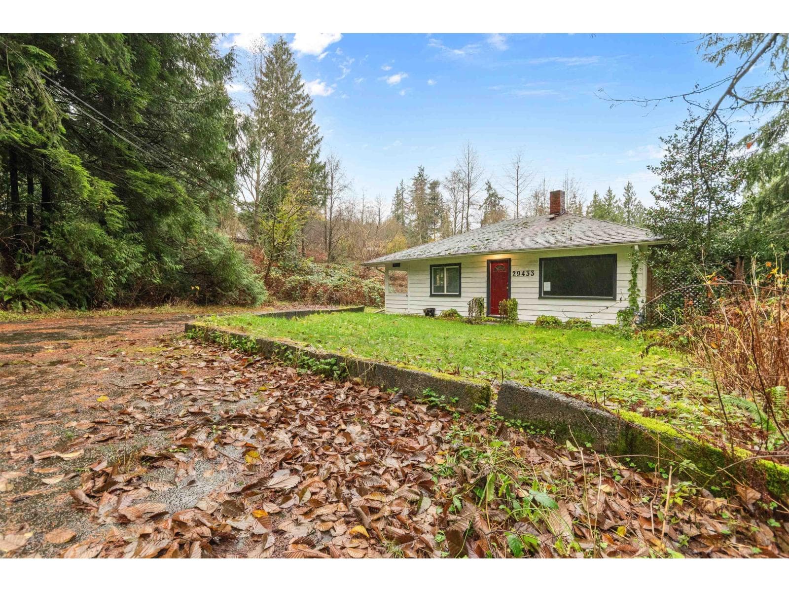 29433 DEWDNEY TRUNK ROAD, Fraser Valley — photo 2