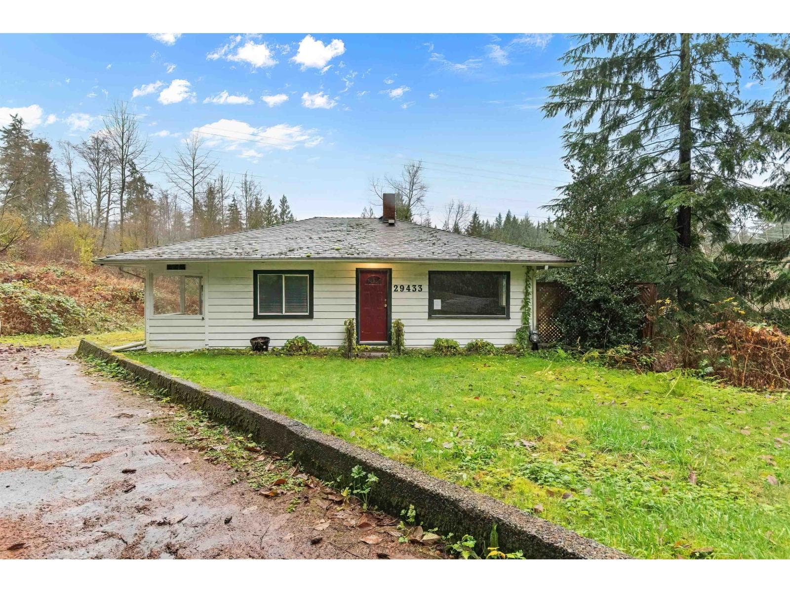 29433 DEWDNEY TRUNK ROAD in Stave Falls