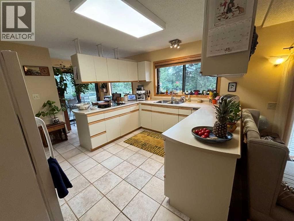 9602 71 Avenue, Grande Prairie — photo 3