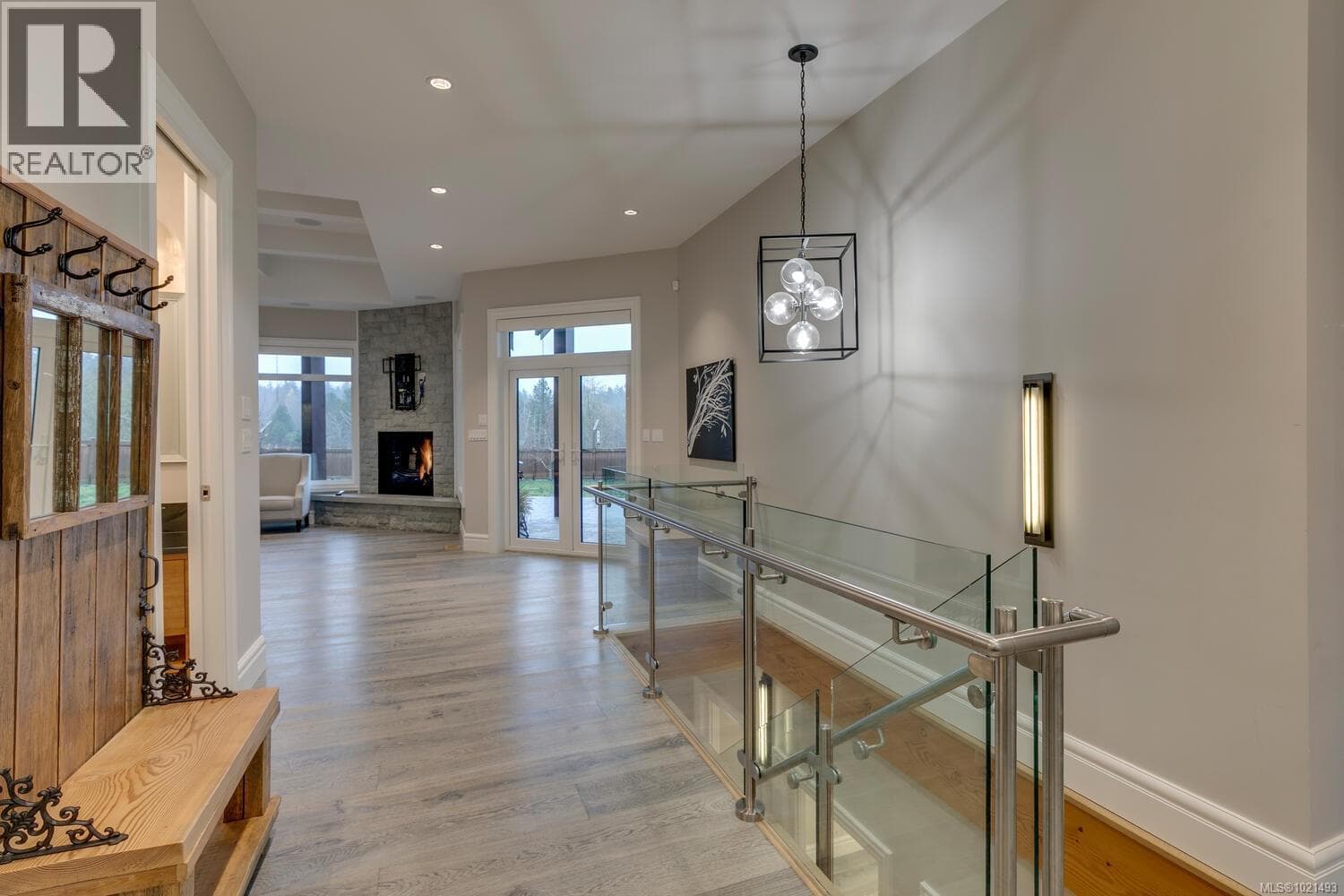 776 Hirst Ave — photo 4