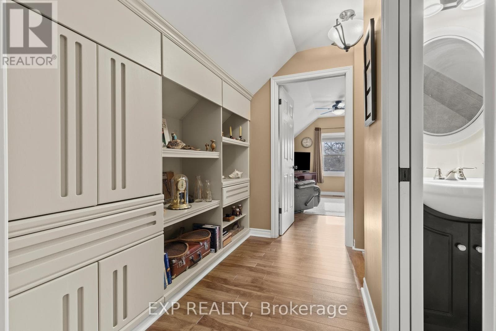 4893 FIRELANE 18, Oakville-Milton — photo 3