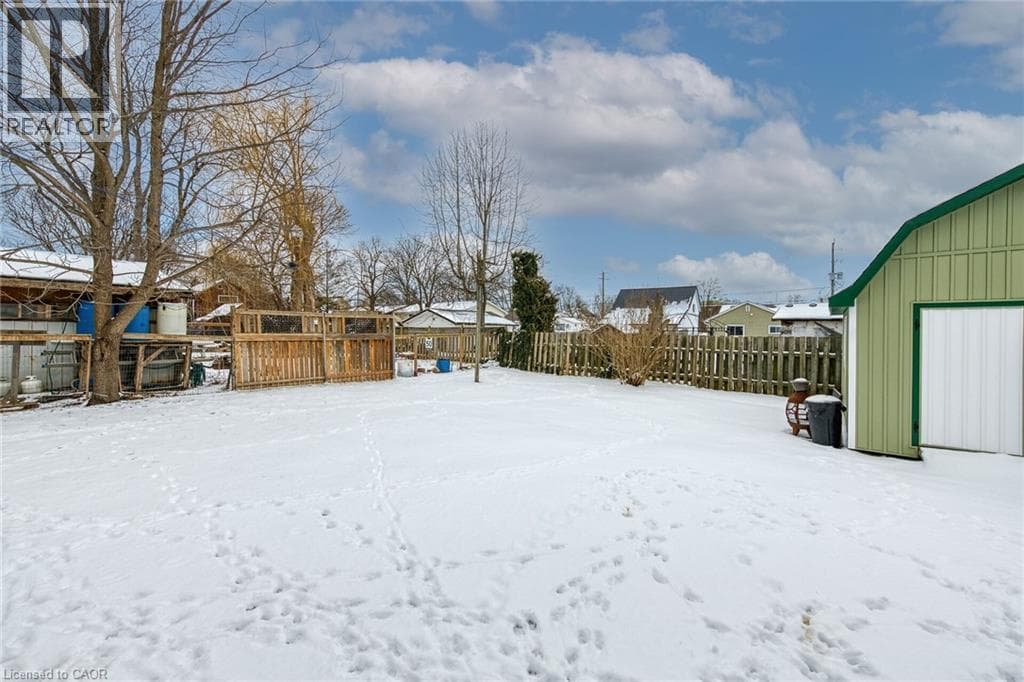2076 MAIN STREET NORTH in 