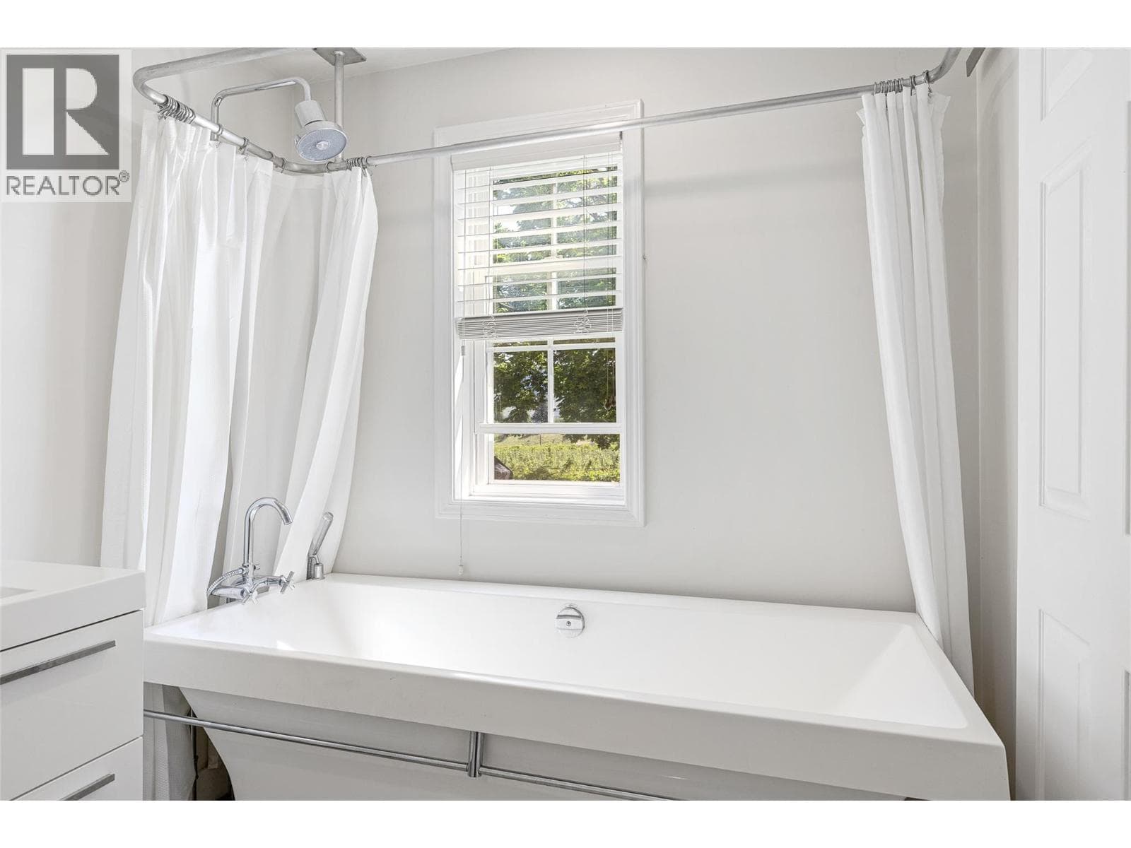 2430 LONGHILL ROAD, Interior REALTORS® — photo 2
