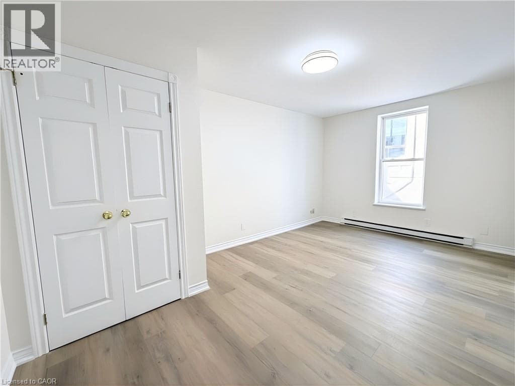 6 CAITHNESS Street E Unit# 2 in 