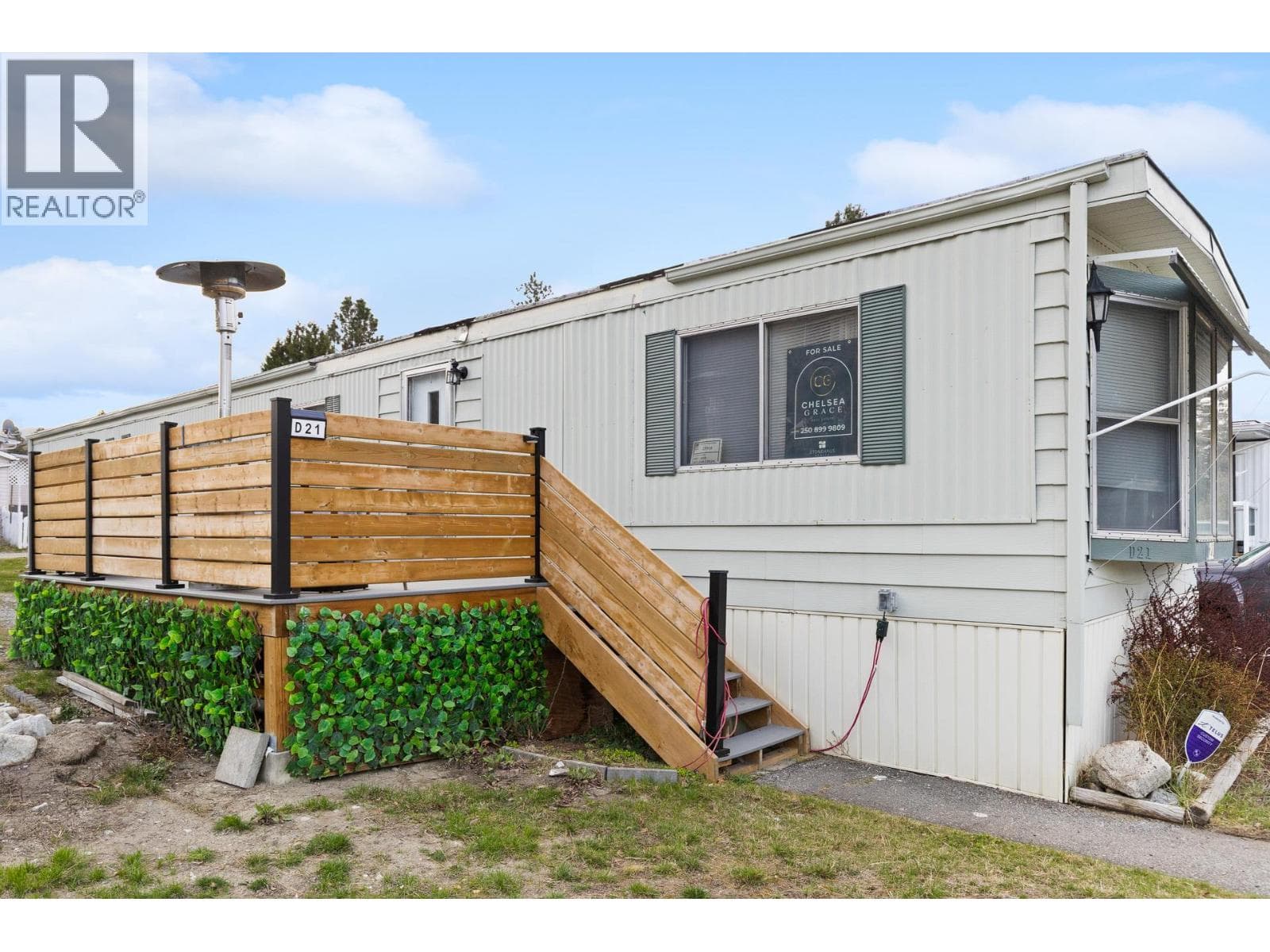 4505 McLean Creek Road Unit# D21, Interior REALTORS® — photo 2