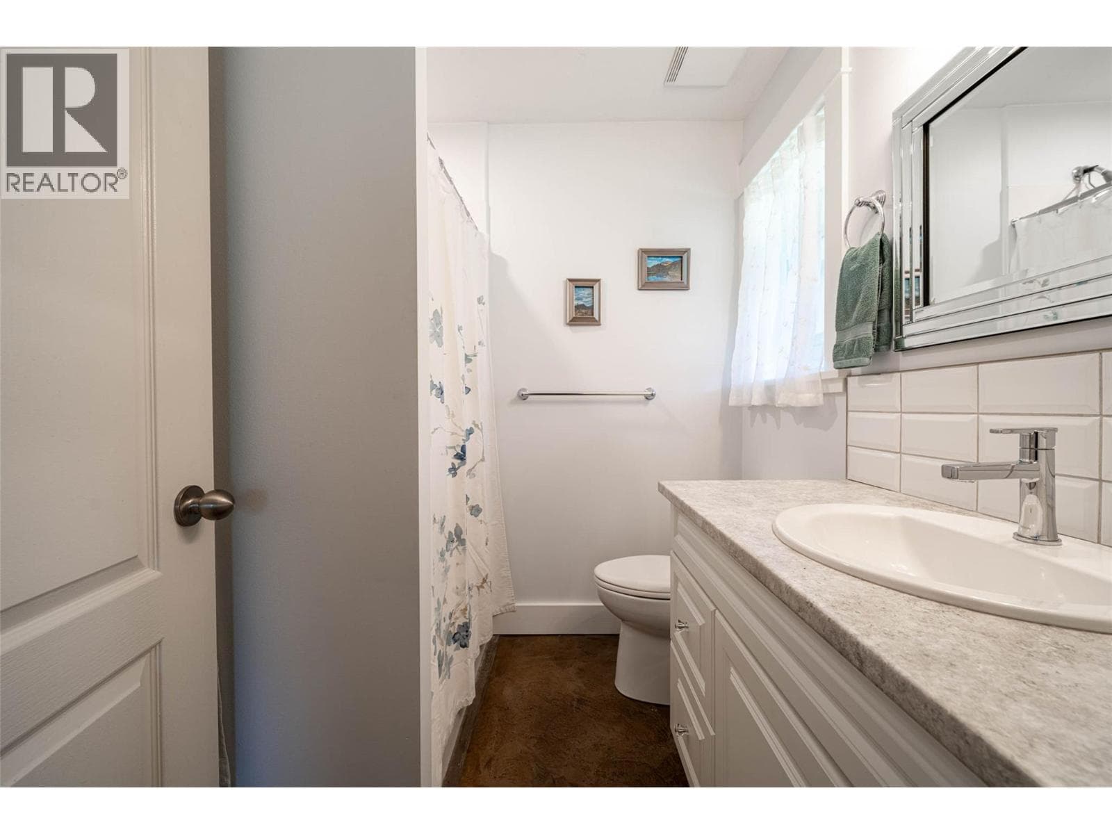 4858 SALMON RIVER ROAD, Interior REALTORS® — photo 5