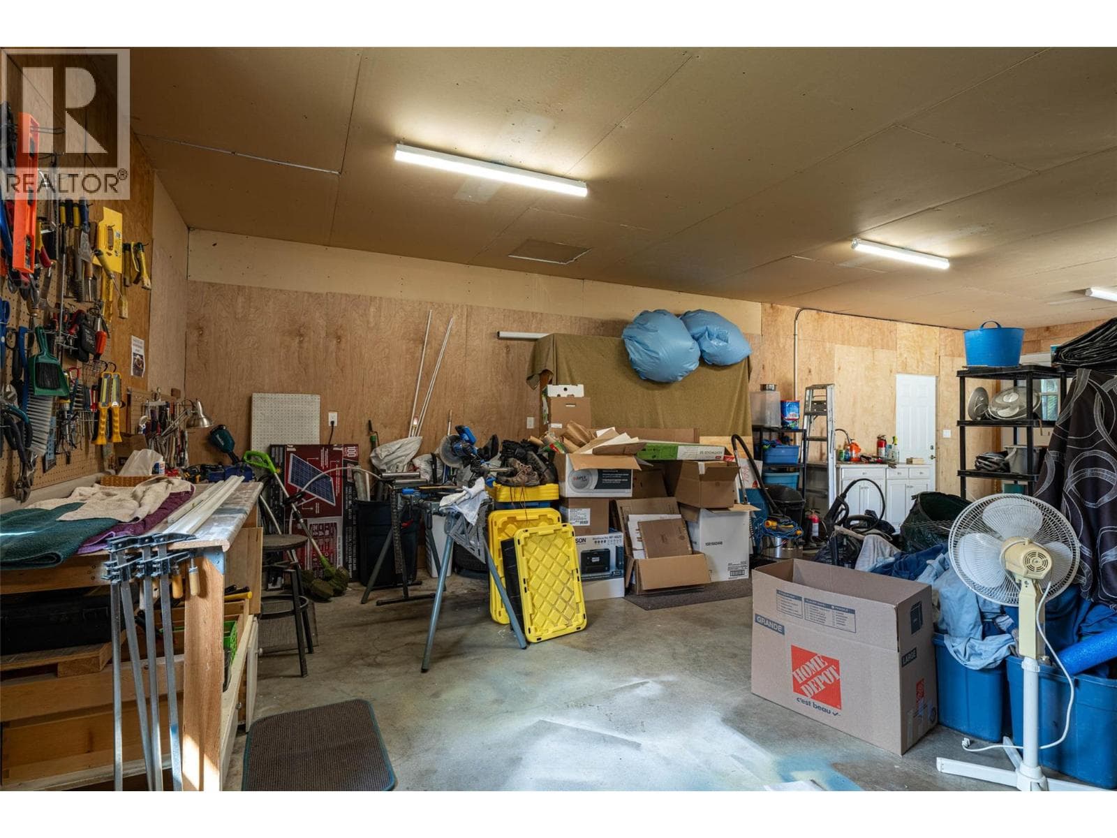4858 SALMON RIVER ROAD, Interior REALTORS® — photo 3