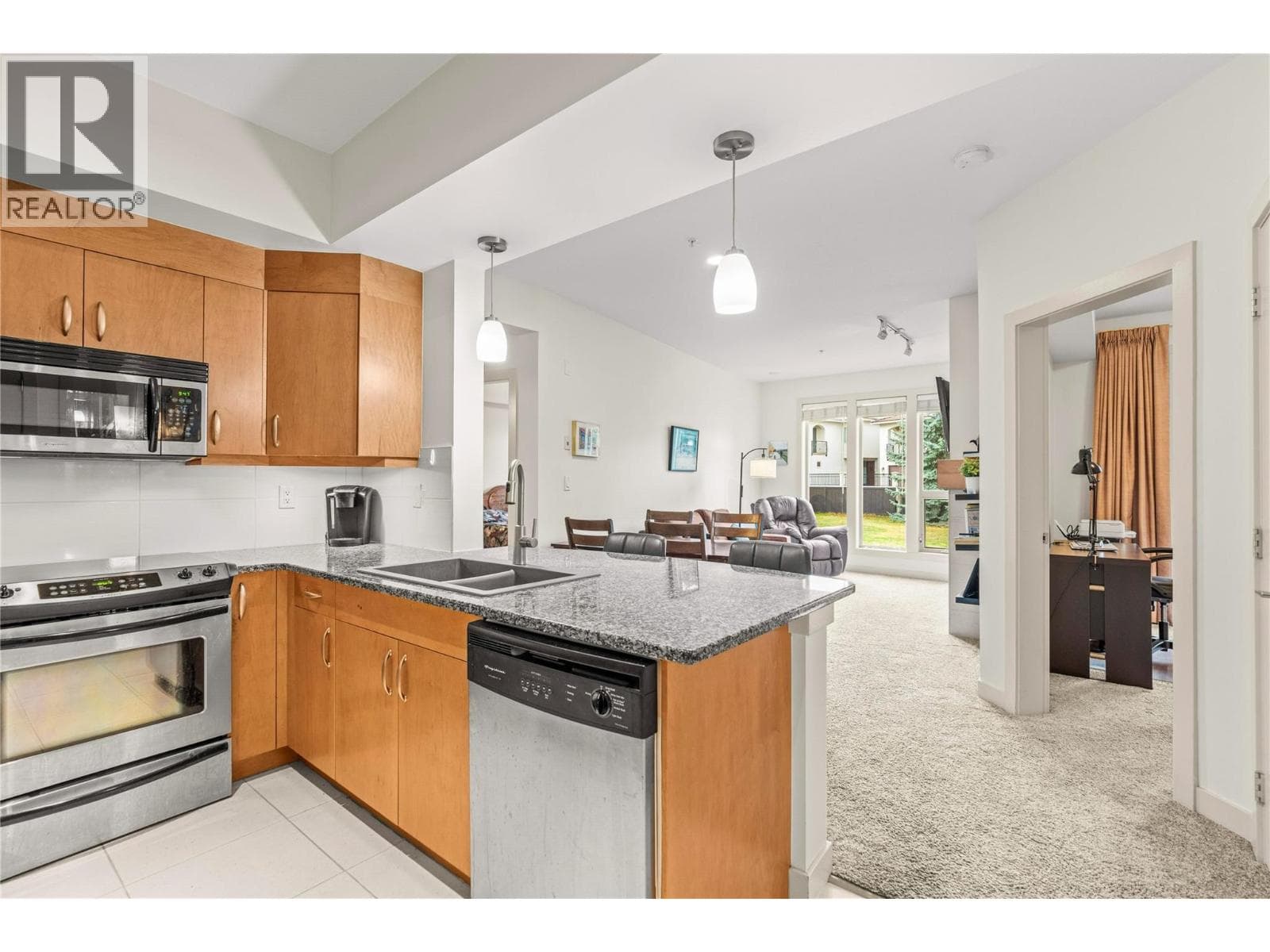 7343 Okanagan Landing Road Unit# 1112, Interior REALTORS® — photo 4