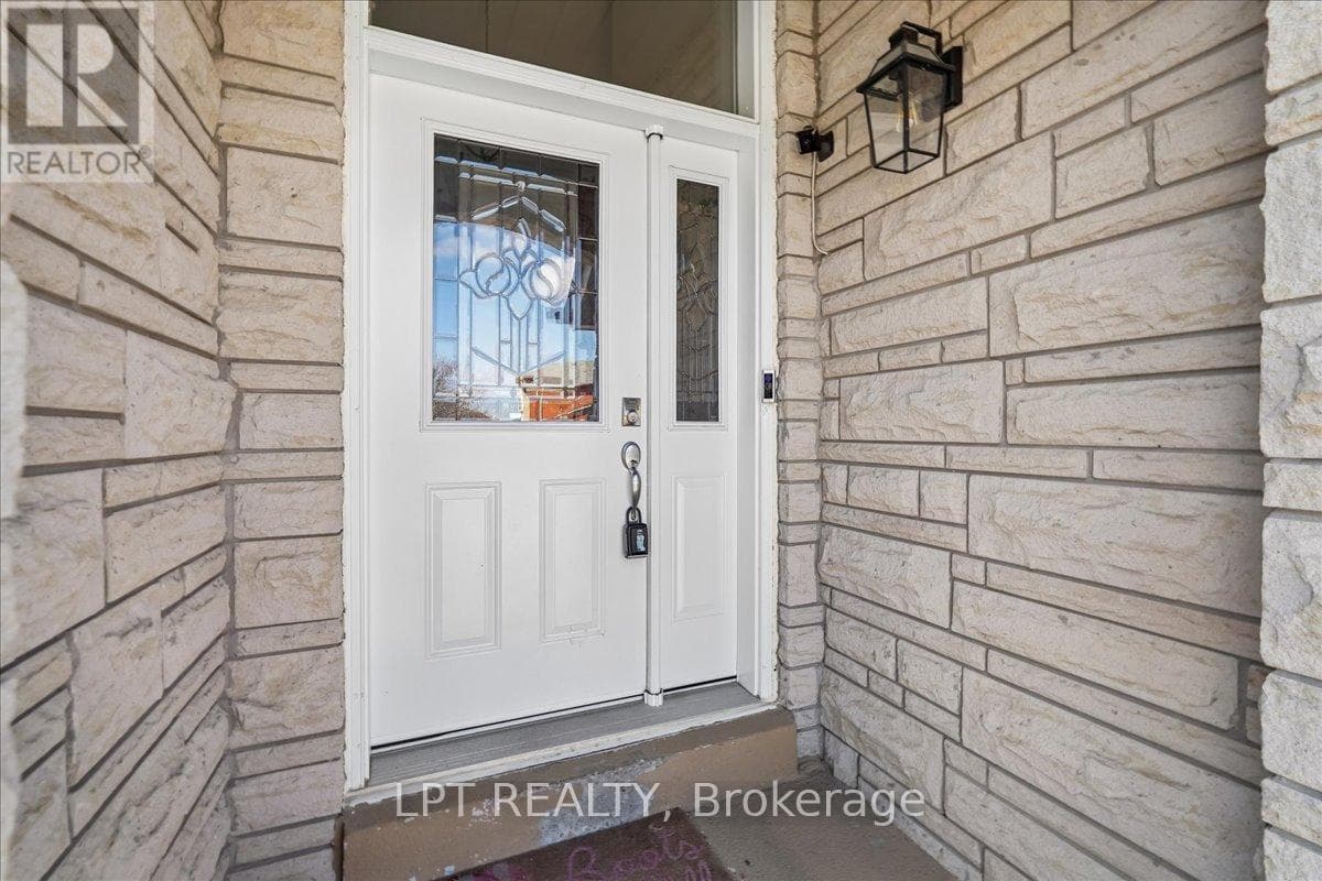 19 TERRASTONE COURT, Toronto — photo 3