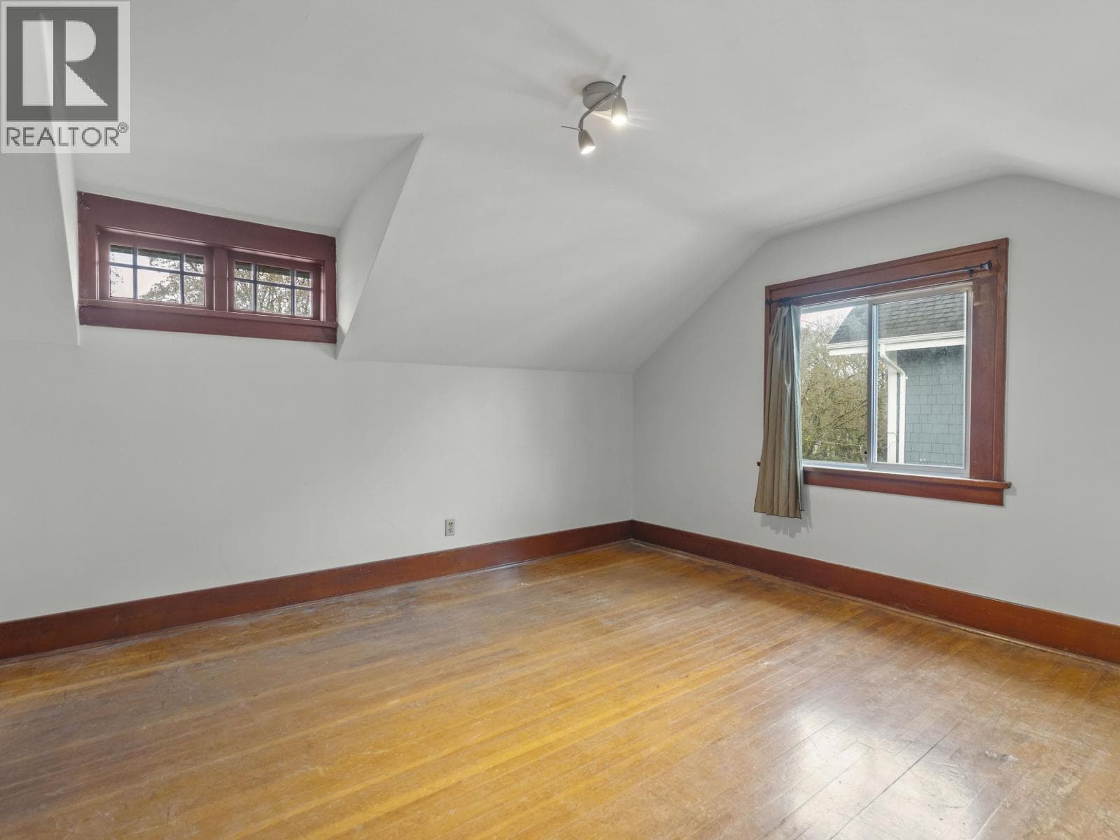 3056 WEST 6TH AVENUE, Greater Vancouver — photo 5