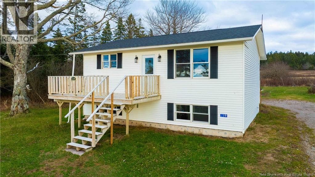 219 MACES BAIE ROAD in 