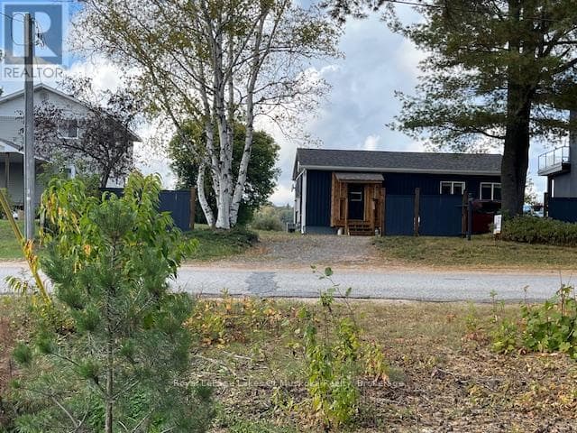 36 OTTAWA AVENUE in 