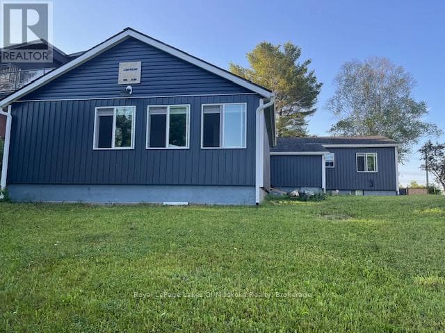 36 OTTAWA AVENUE — photo 2