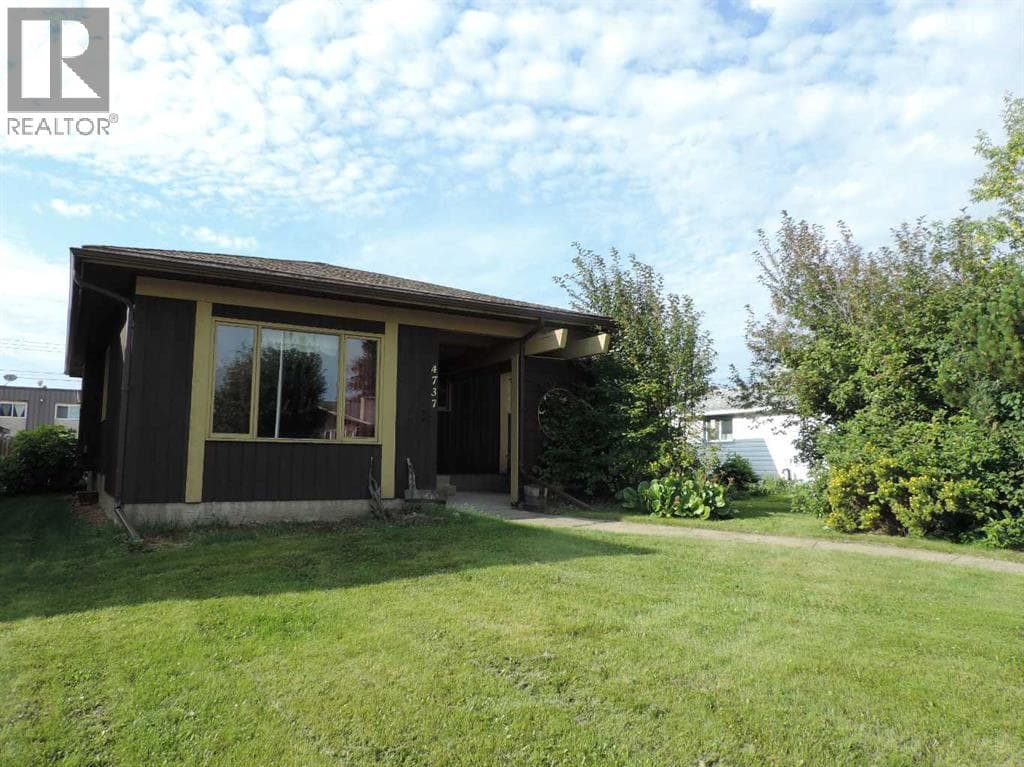 4737 54 Avenue, Red Deer (Central Alberta) — photo 4