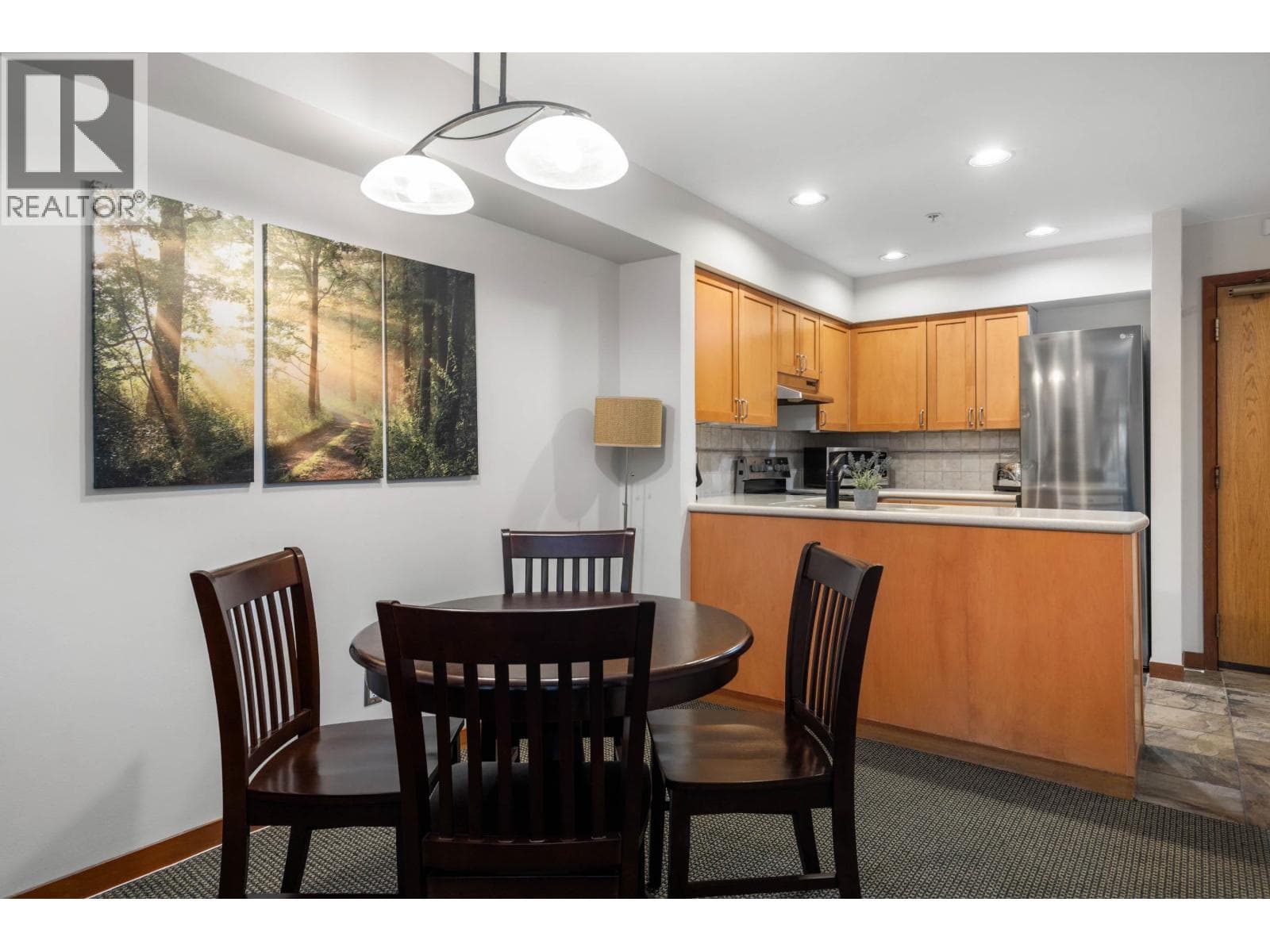 217 2050 LAKE PLACID ROAD, Greater Vancouver — photo 5