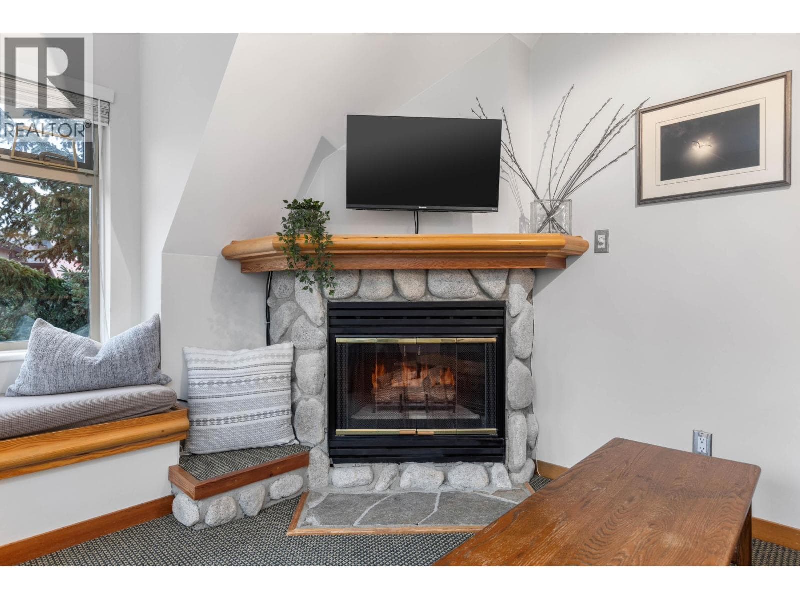 217 2050 LAKE PLACID ROAD, Greater Vancouver — photo 3