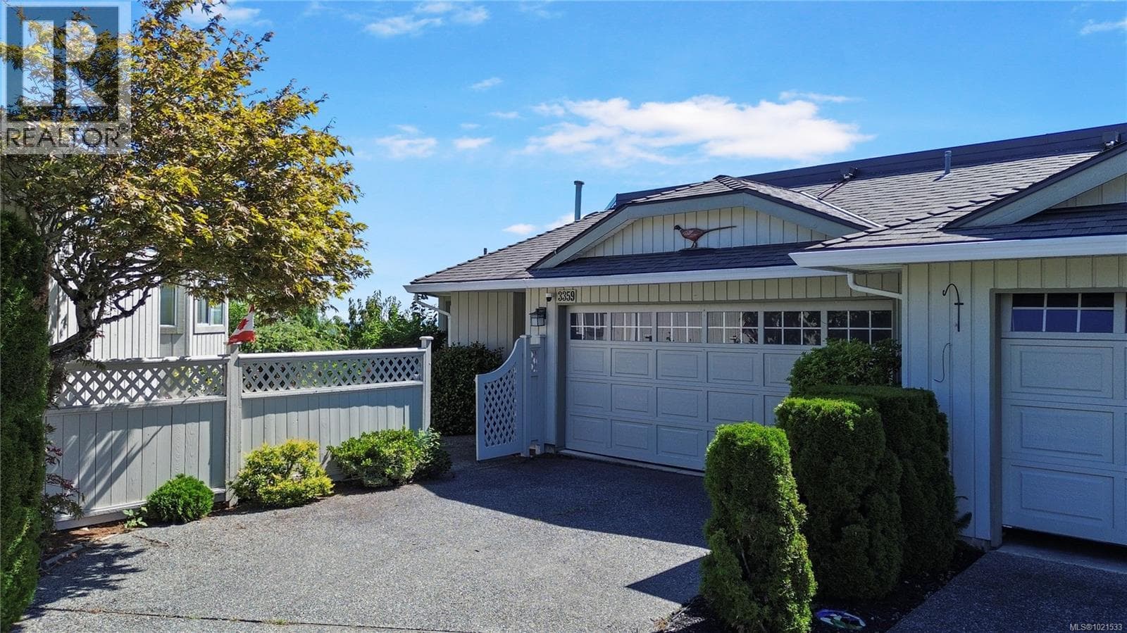 3359 EDGEWOOD DRIVE, Vancouver Island — photo 4