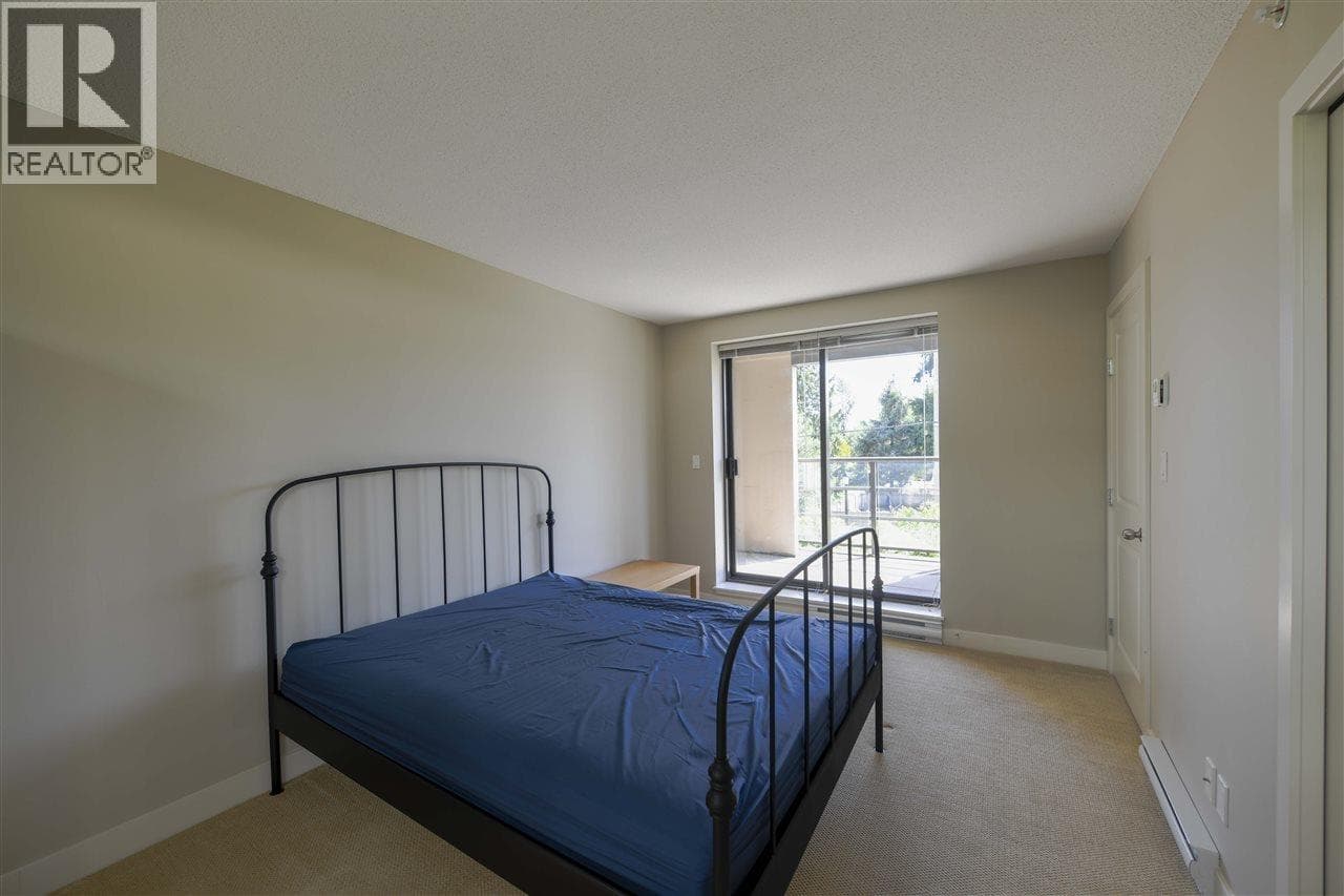 TH5 6333 KATSURA STREET — photo 3