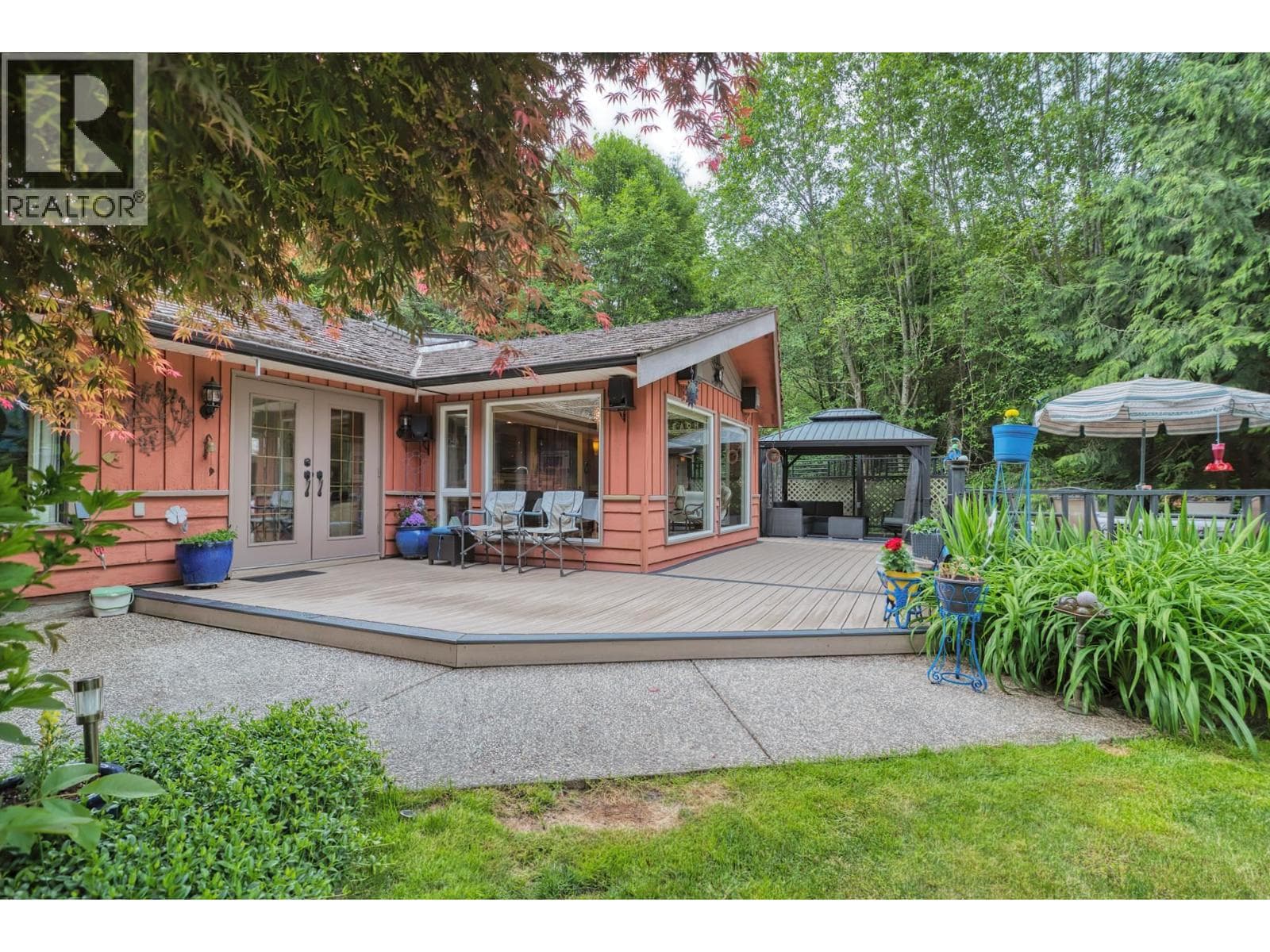 6241 SECHELT INLET ROAD, Greater Vancouver — photo 2