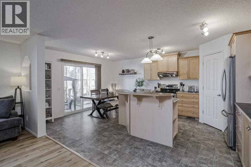 212 COVE POINT, Calgary — photo 4