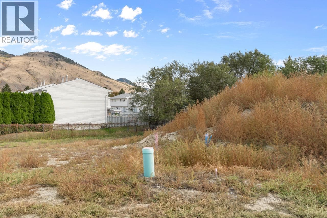 2623 ELSTON Drive in Westsyde