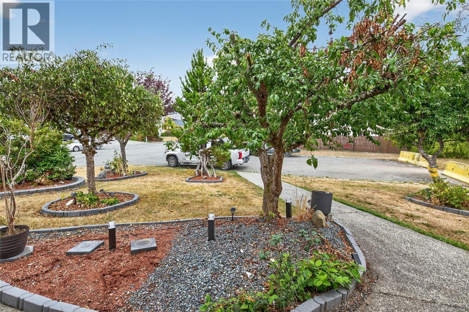 3865 Whittlestone Ave, Vancouver Island — photo 4