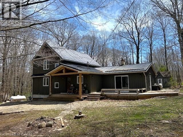 234 CANROBERT STREET — photo 2