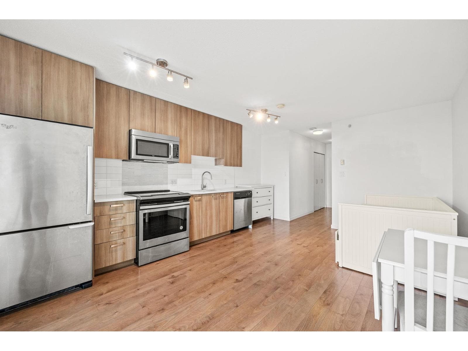 2511 13325 102A AVENUE, Fraser Valley