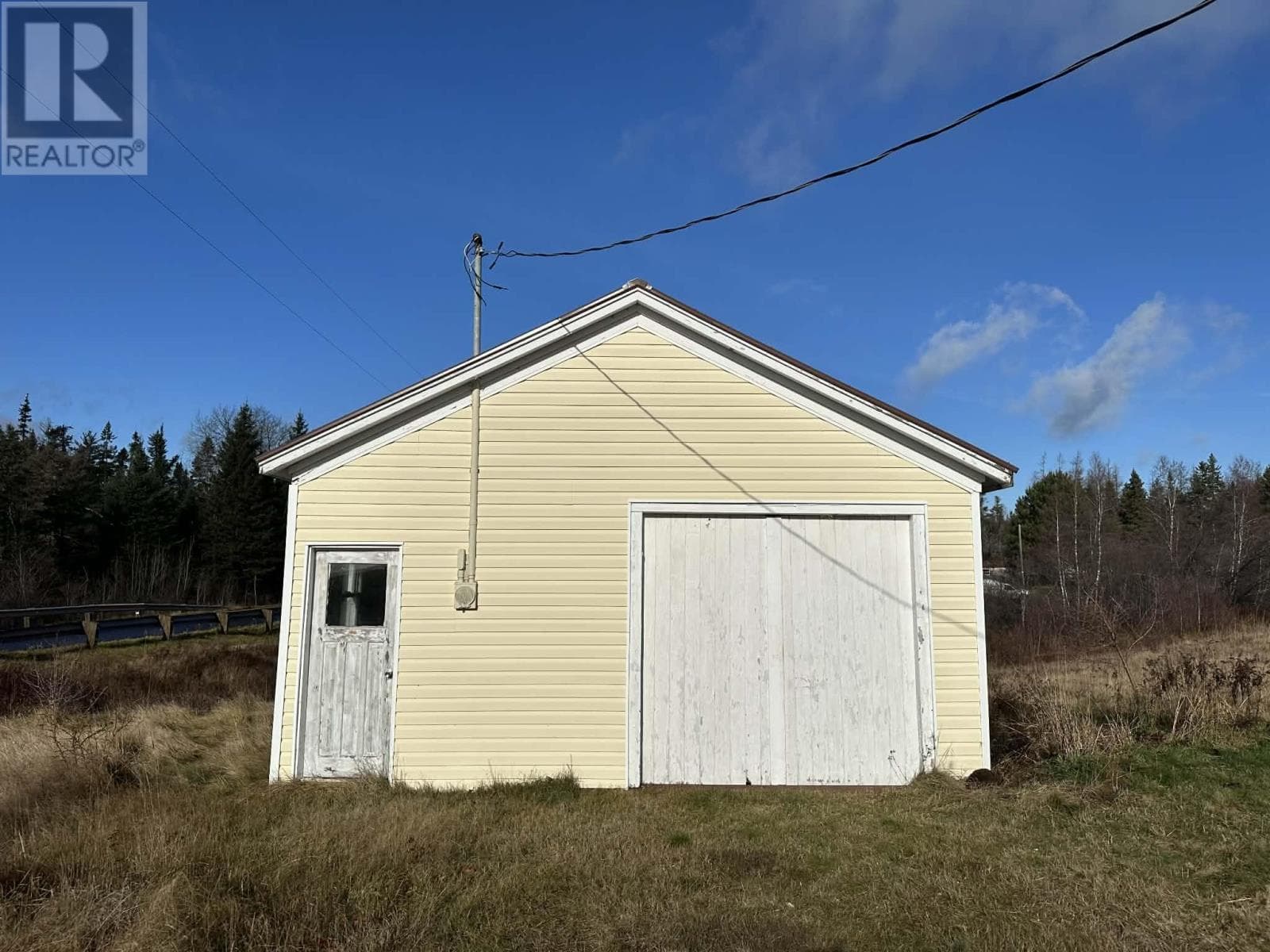 906 County Line Rte 325 Road, PEIA — photo 2