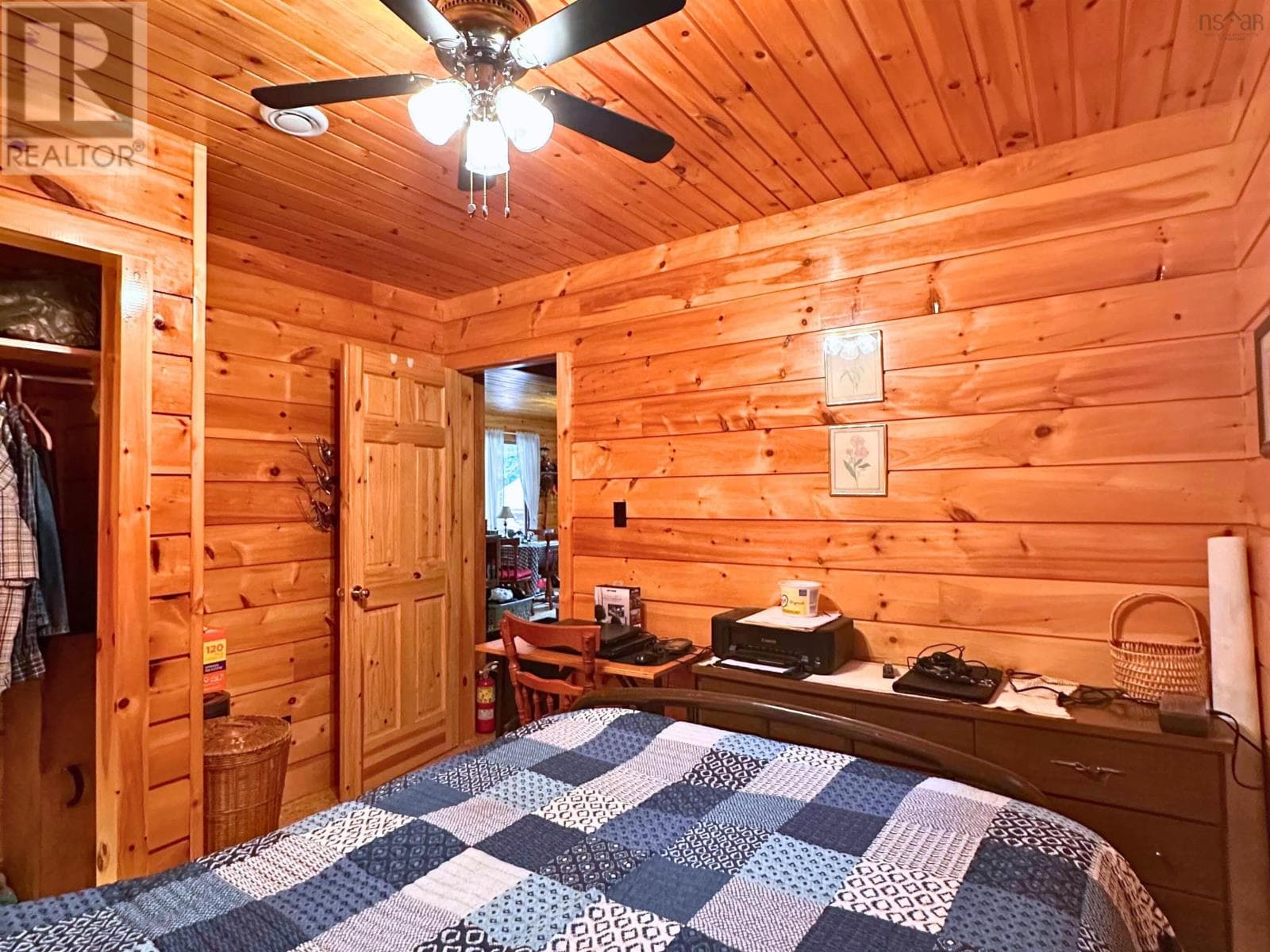 256 DEAN LAKE ROAD — photo 2