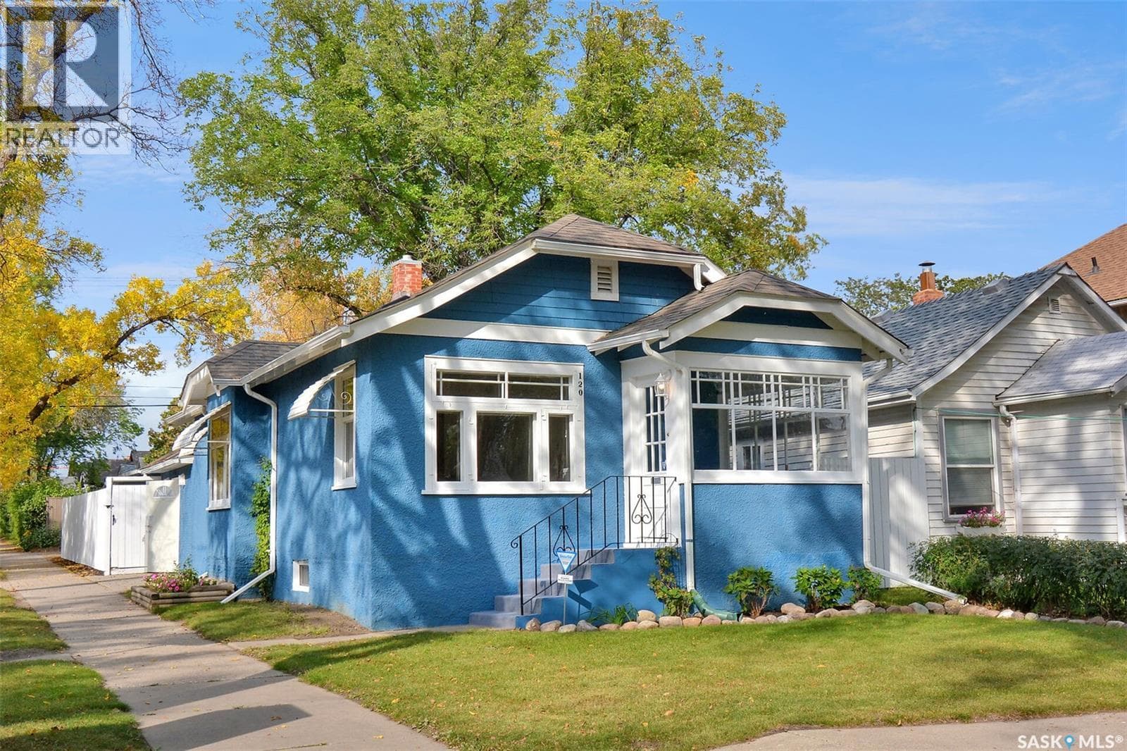 120 32ND STREET WEST in